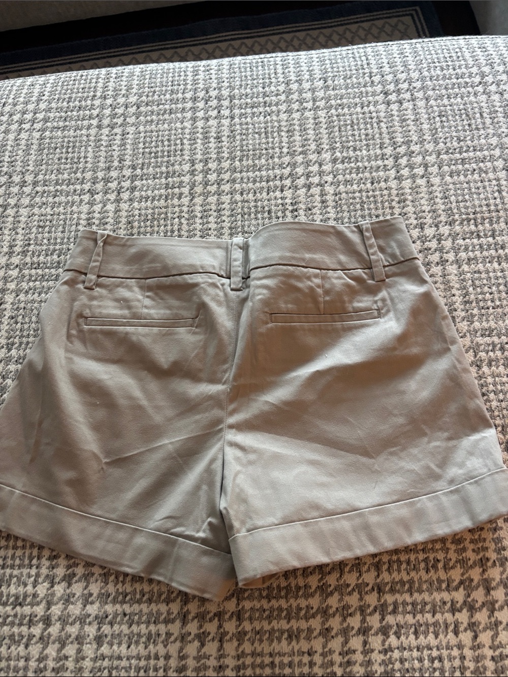 Calvin Klein Women's Beige Tailored Cotton Shorts - Picture 4 of 4